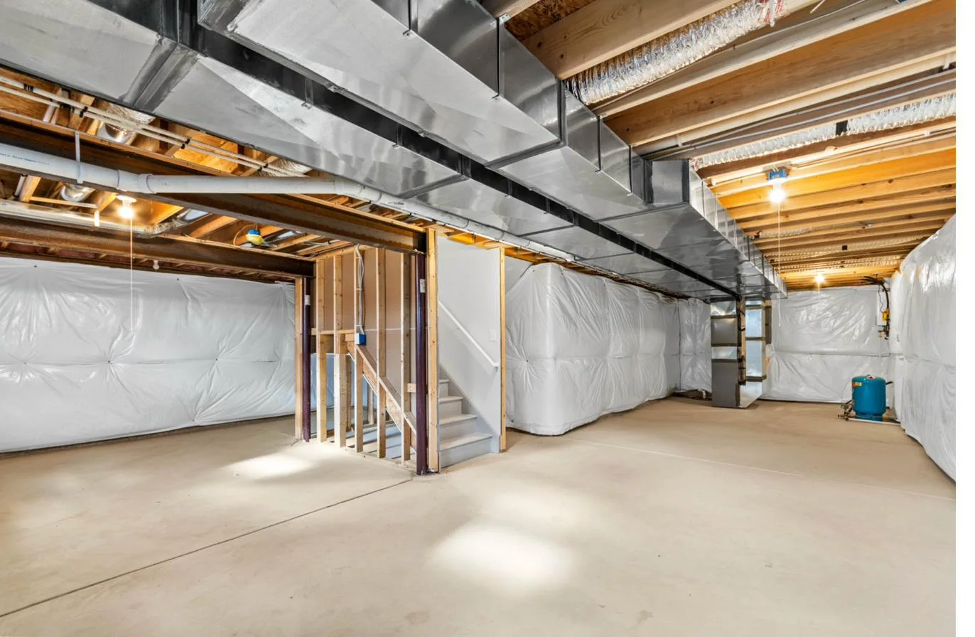 Cooper / Hailey interior